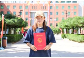 看国内美女操逼视频【新生报到】“北音温度”助力梦想起航！
